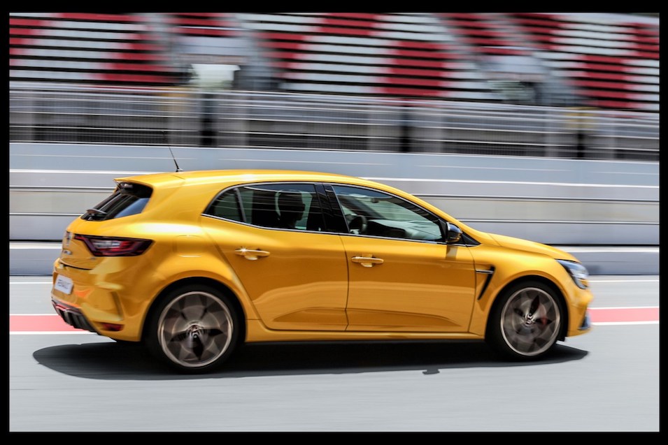 MEGANE R.S. TROPHY